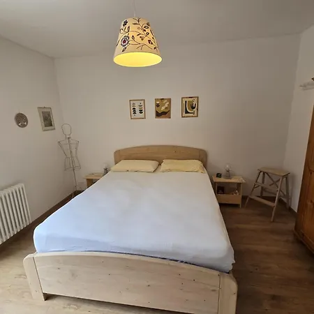 Case Vacanza Valbruna Daire *